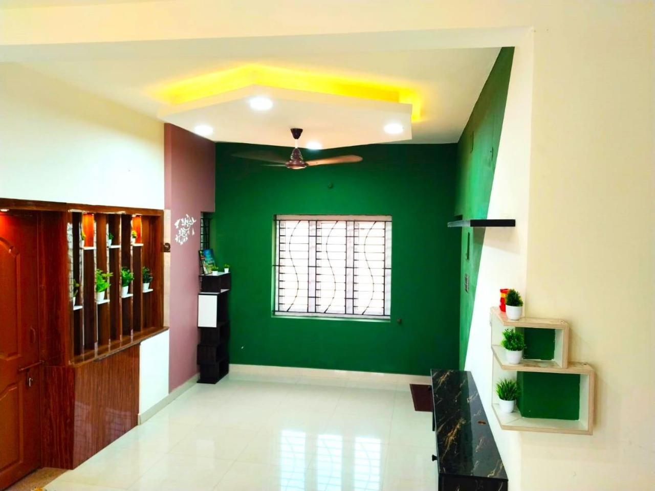 Asshappystayinn Hotel Tiruchirappalli Exteriör bild